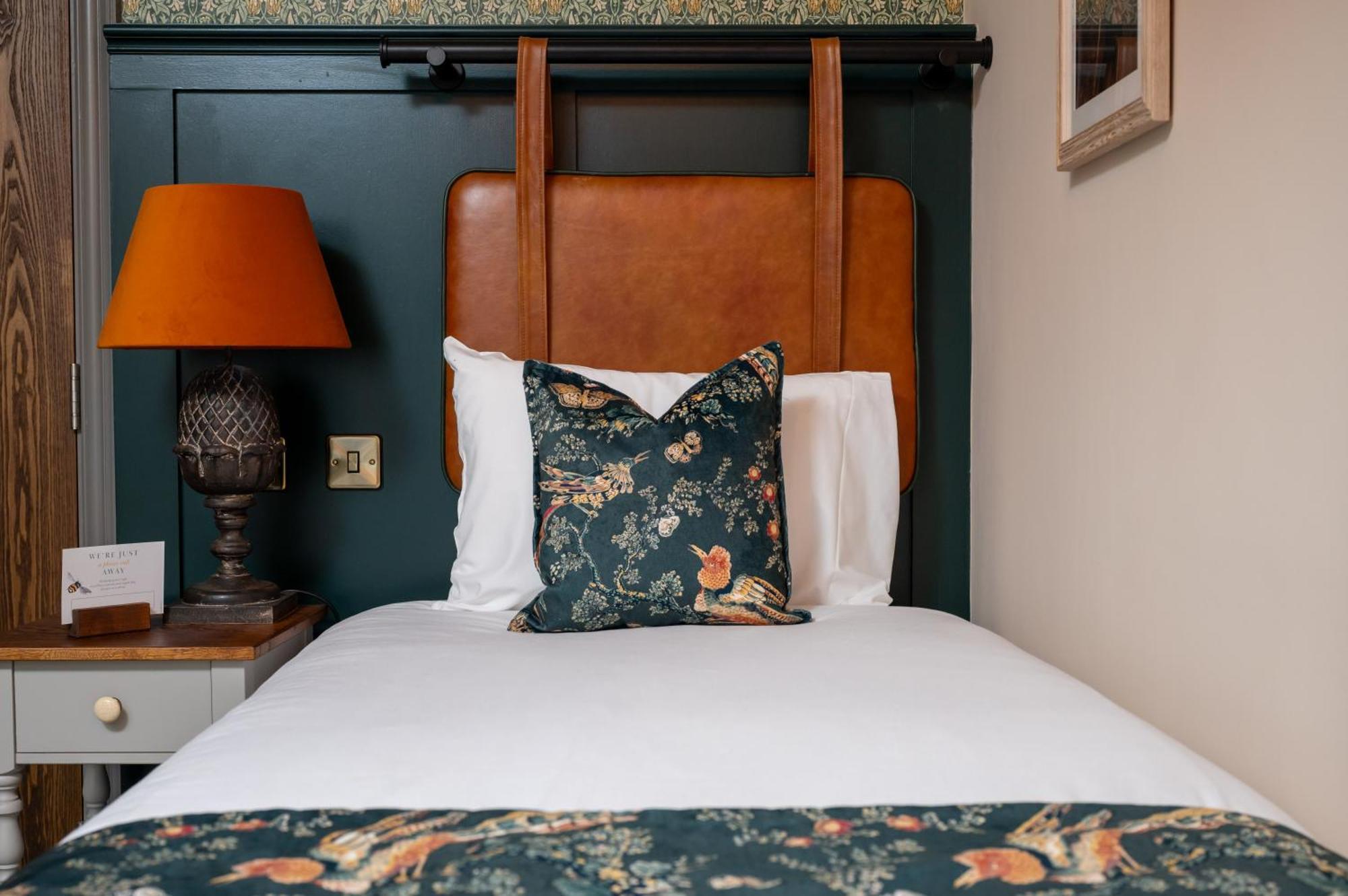 Ethorpe Hotel By Chef & Brewer Collection Gerrards Cross Exteriör bild