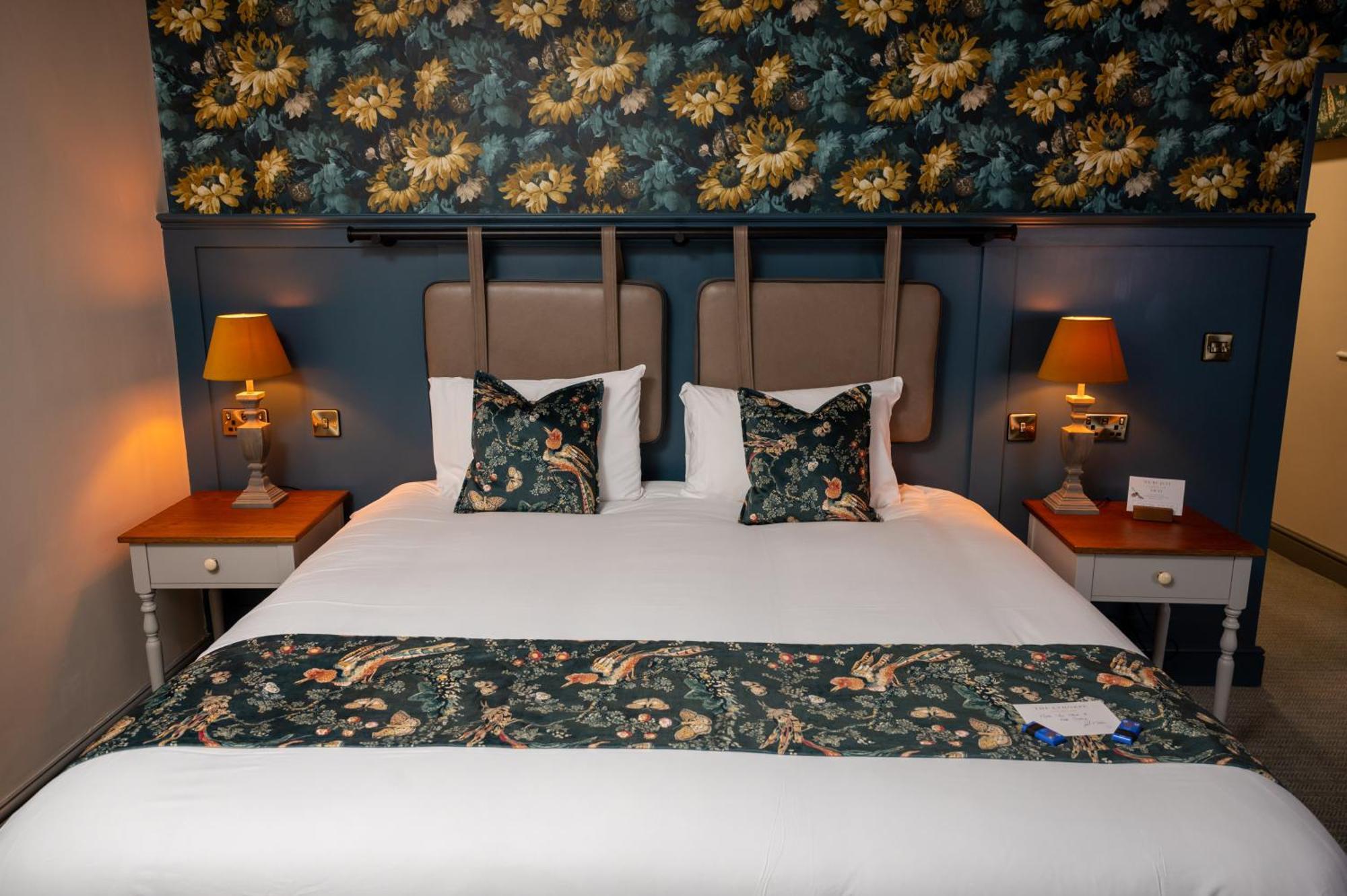 Ethorpe Hotel By Chef & Brewer Collection Gerrards Cross Exteriör bild