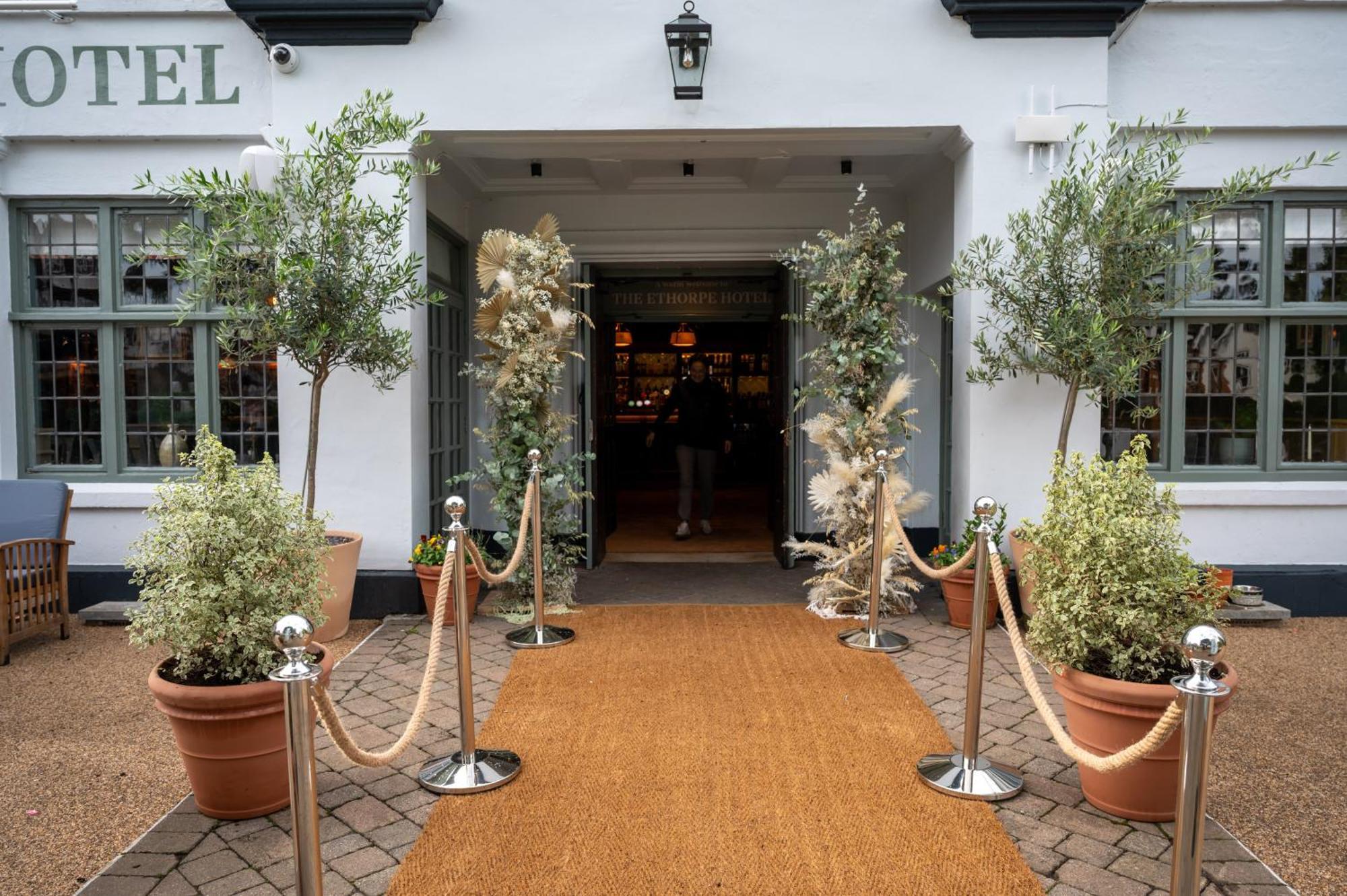 Ethorpe Hotel By Chef & Brewer Collection Gerrards Cross Exteriör bild